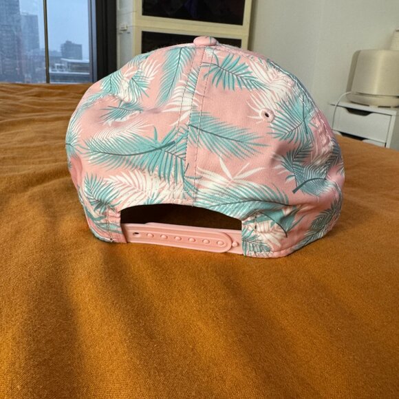 McLaren Racing F1 New Era 2022 Special Edition Miami Palm Hat - Picture 5 of 6